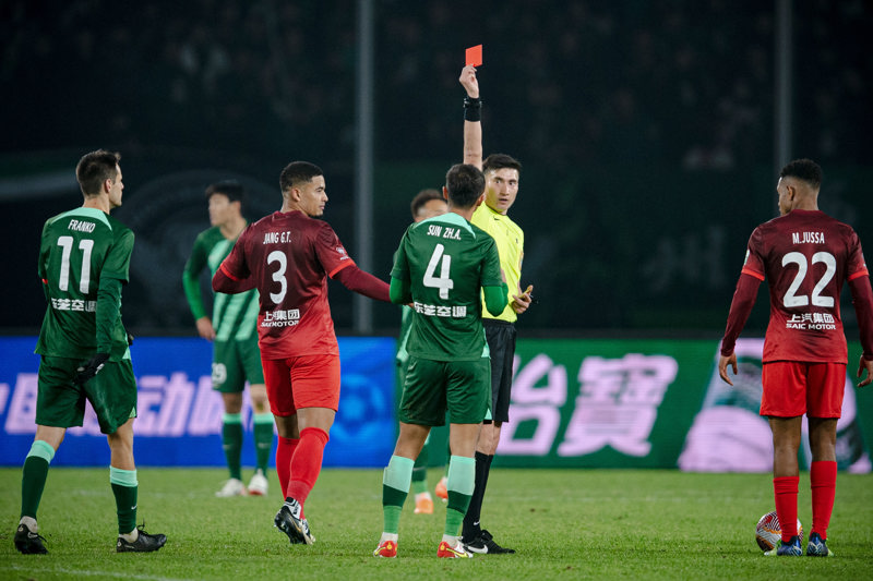 中国足球裁判改革升级，比赛公平性再提升的简单介绍