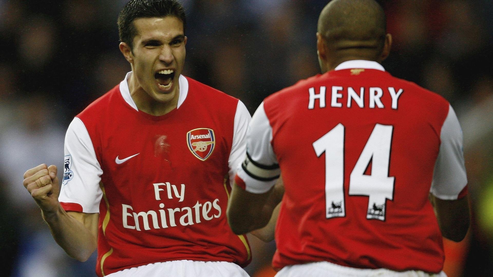 开云app下载安装-大屏幕上的欢呼声：欧冠夜晚的狂热心情